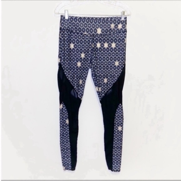 Fabletics Mesh Powerhold leggings navy blue stardust white - Picture 3 of 8